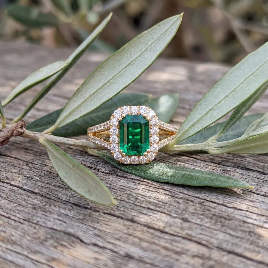 Emerald halo